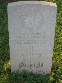 Dar Es Salaam War Cemetery - Dwyer, H J P